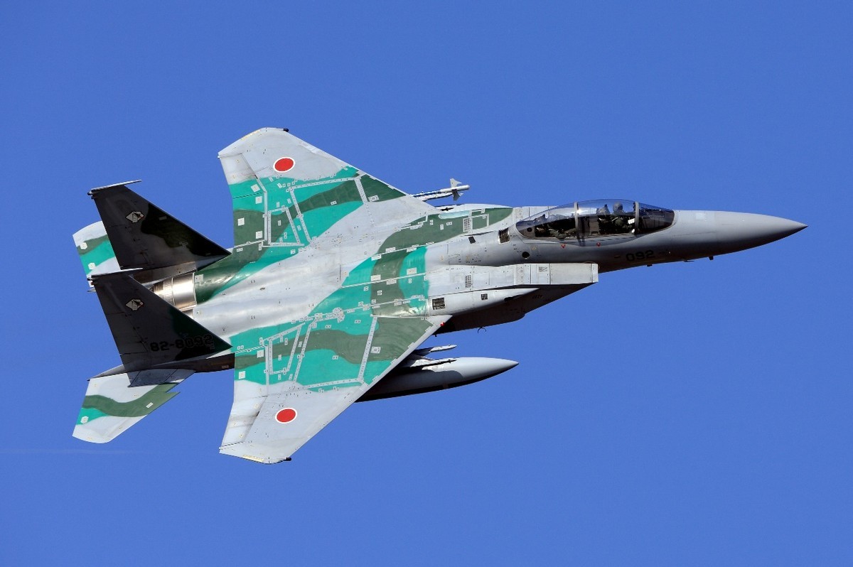 日本双翼战斗机图片
