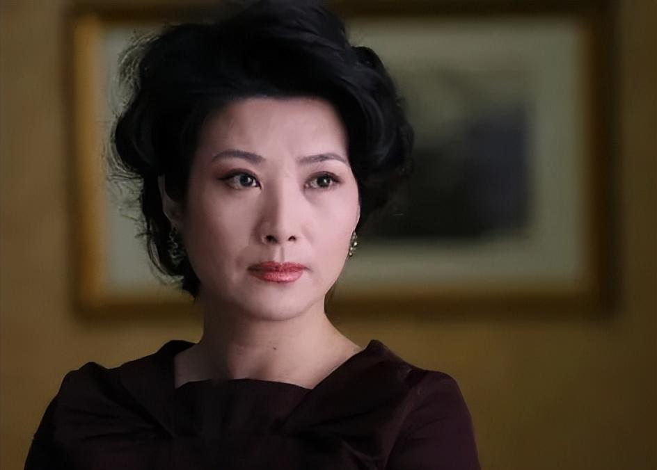 至于王静的另一半,我们不得而知,但只要王静过得幸福,其他都不重要.