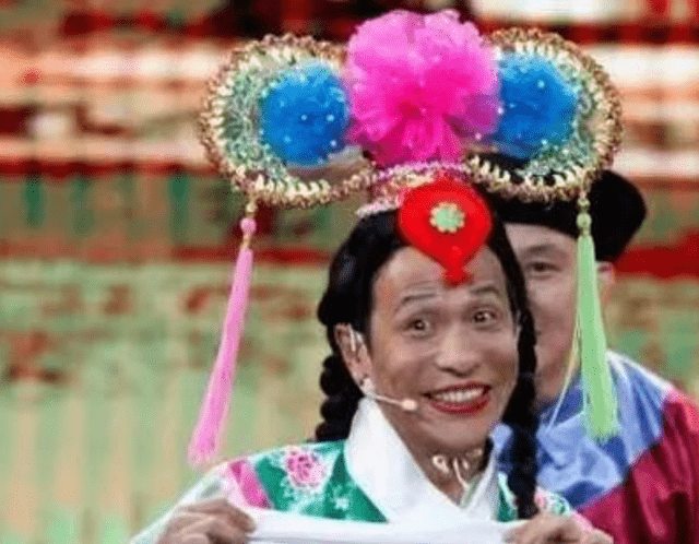 回顾宋小宝与前妻离婚娶美女粉丝改善基因一对龙凤胎可爱讨喜