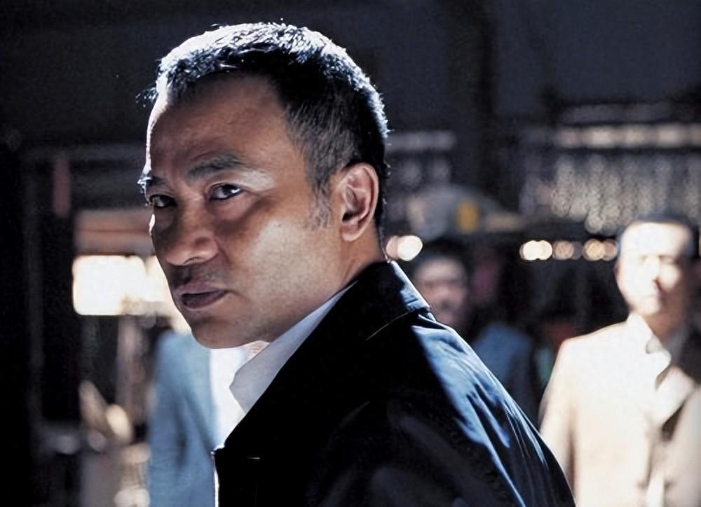 回顾著名演员任达华因爱不要孩子50岁看到女儿时热泪盈眶