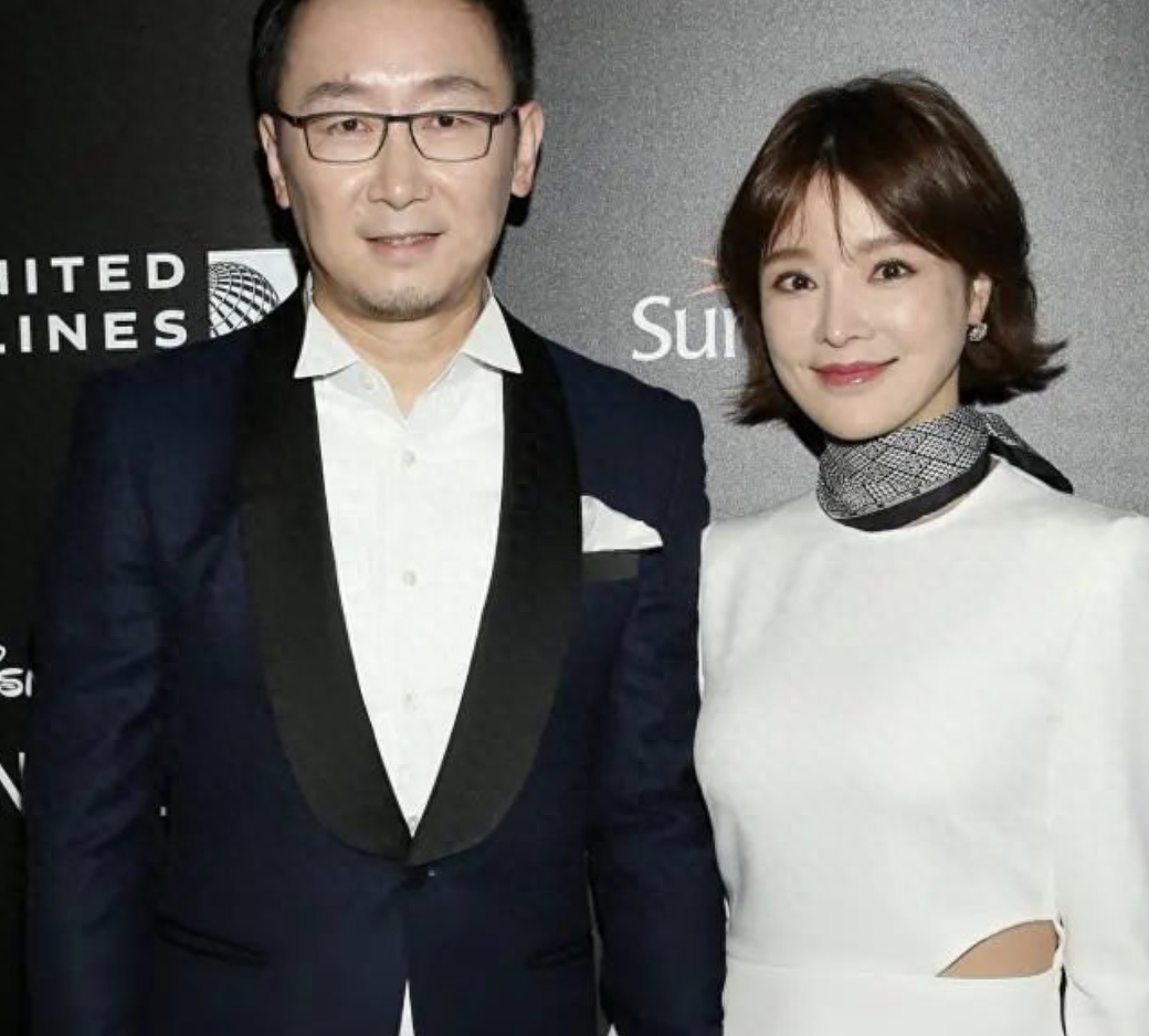 回顾主持人胡蝶我这辈子正确决定就是为导演陆川生下一儿一女