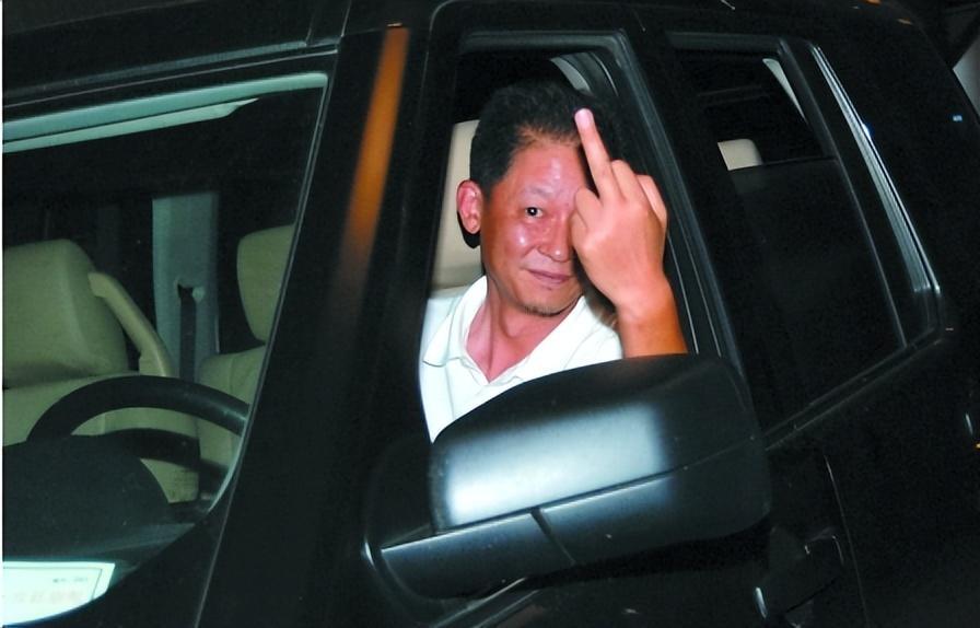 从红得发紫到无戏可拍这5位老戏骨的消失是娱乐圈的悲哀