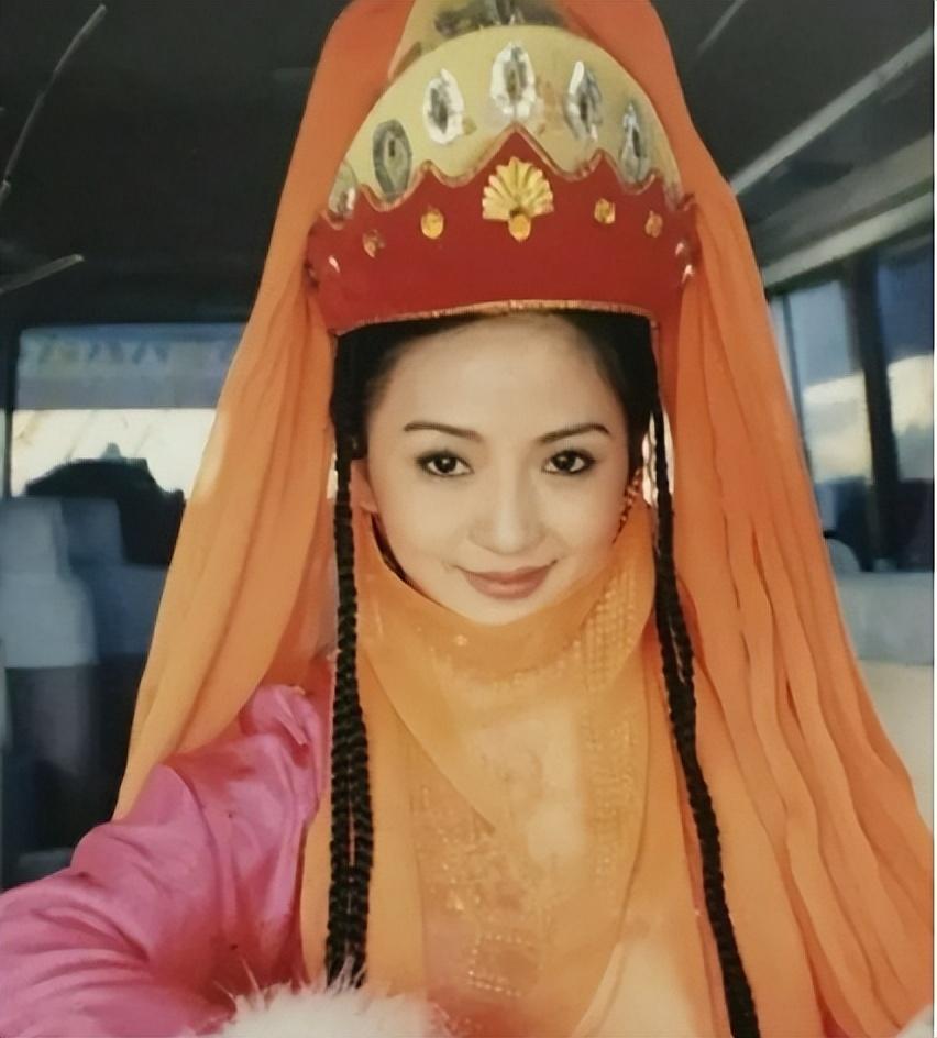 回顾演员刘丹去世22年后父兄相继离世母亲的坚持让人泪目