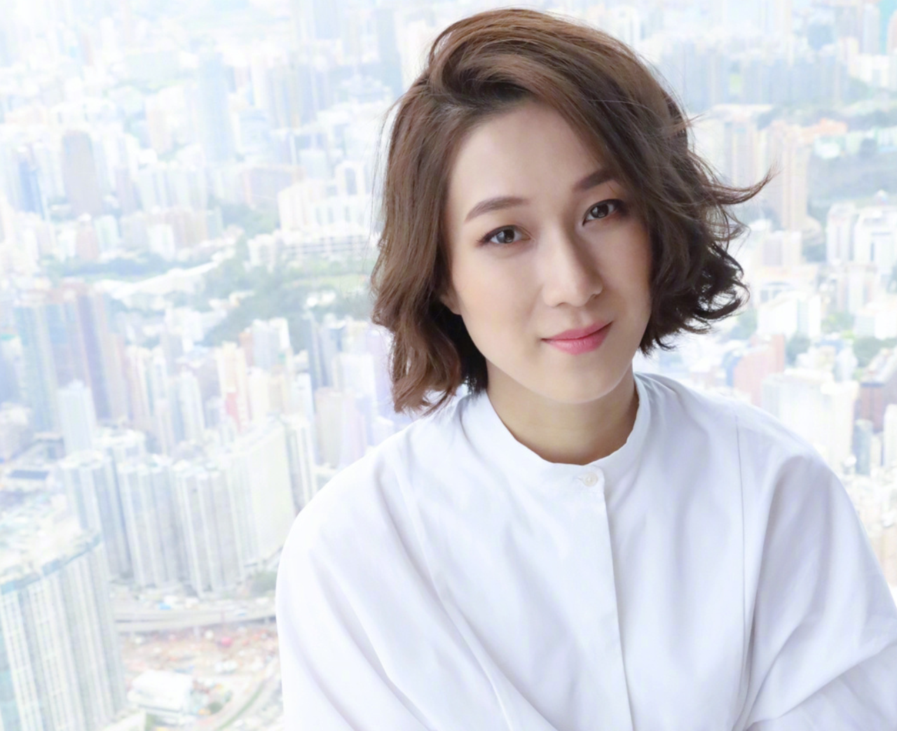 钟嘉欣心动林峯痴恋伍允龙为何最终选择嫁给jeremy