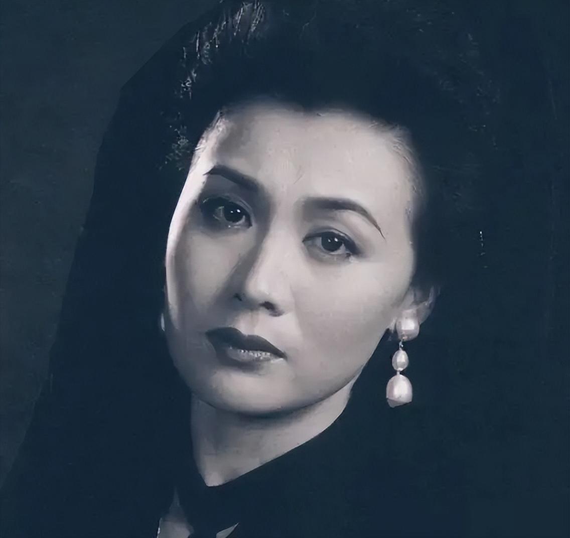 回顾演员李媛媛去世20年后丈夫誓不再婚儿子的坚持让人泪目
