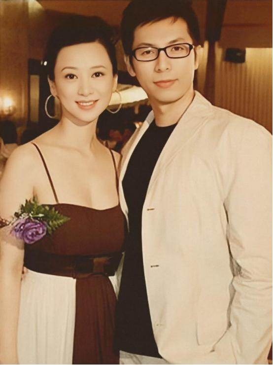 回顾翁虹我这辈子正确的决定就是39岁高龄为小丈夫生孩子