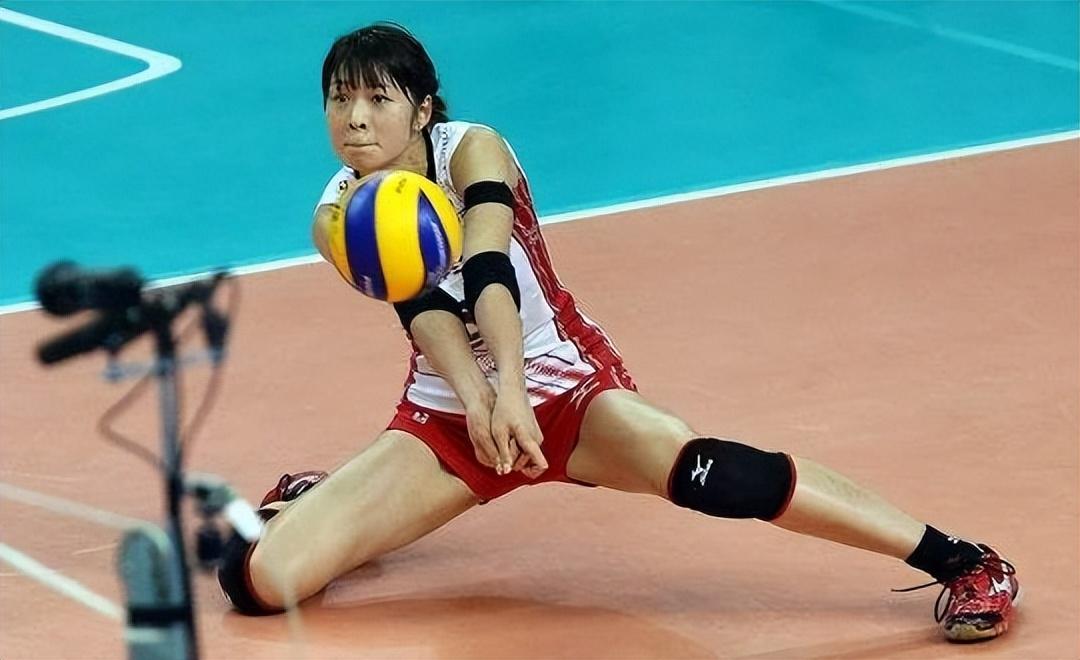 回顾排球女神木村纱织18岁进入国家队颜值与实力并存