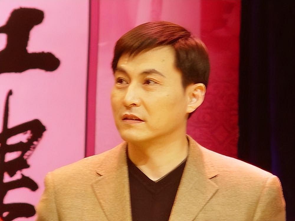 回顾他是著名演员失去父母妻子没等儿子成家57岁遗憾离世