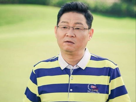 回顾三德子赵亮迎娶小16岁美娇妻后靠养鸡收获亿万身家