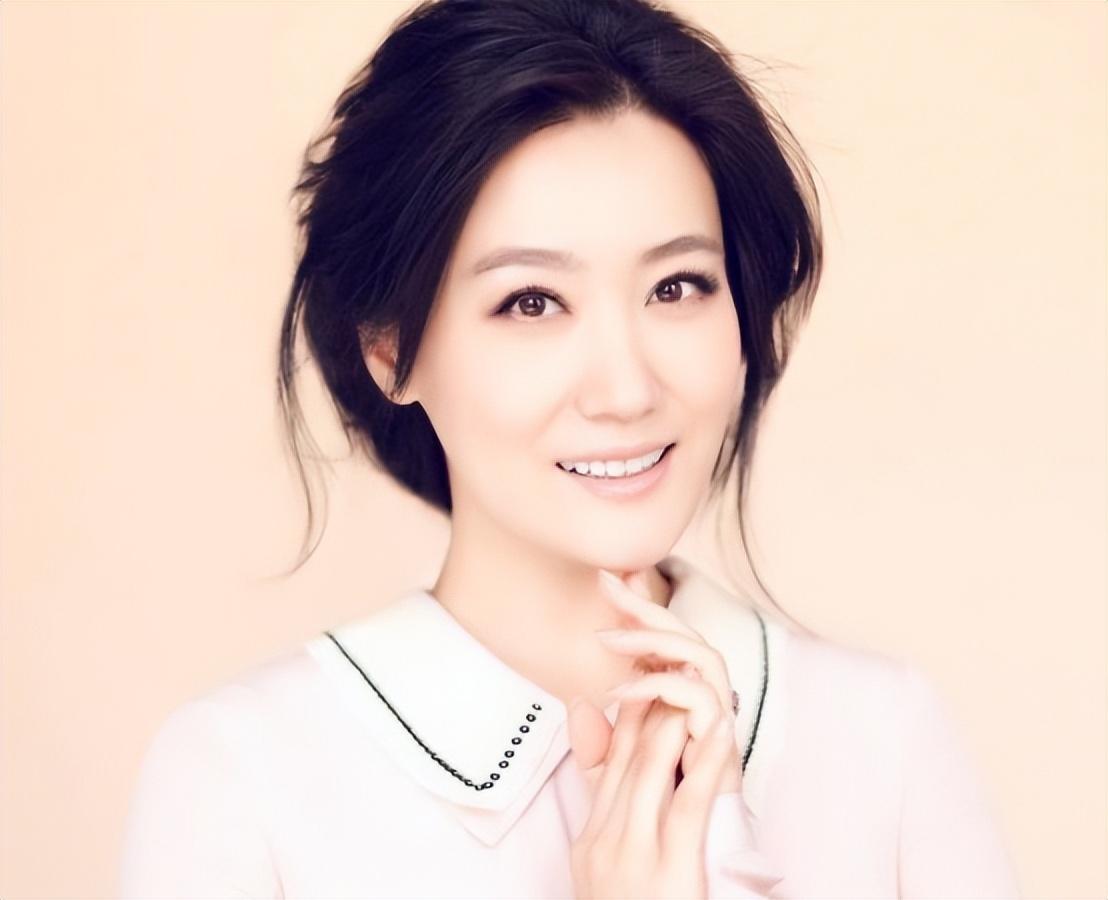 回顾谭晶我这辈子正确的决定就是为科学家丈夫生了两个女儿