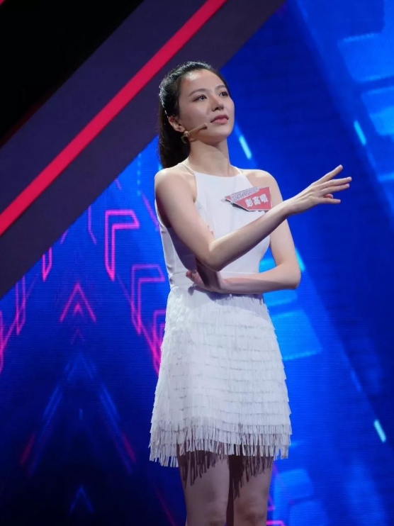 回顾究竟是经历了什么彭高唱的人生才会如此大起大落
