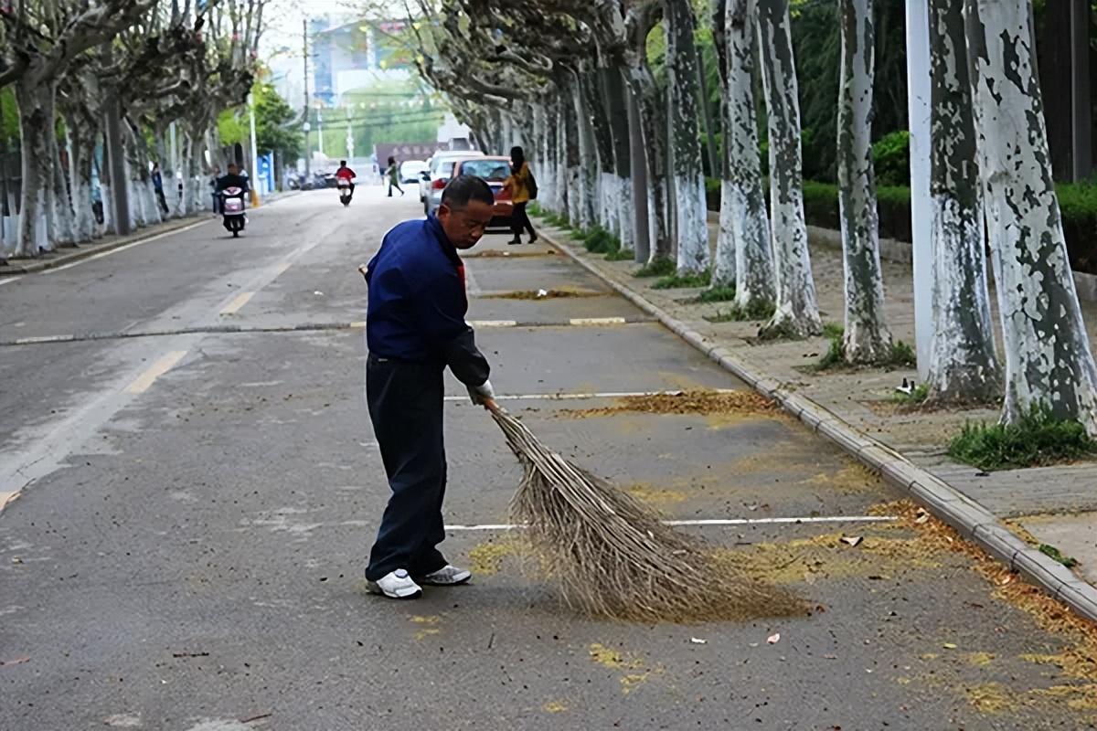 扫地工人图片图片