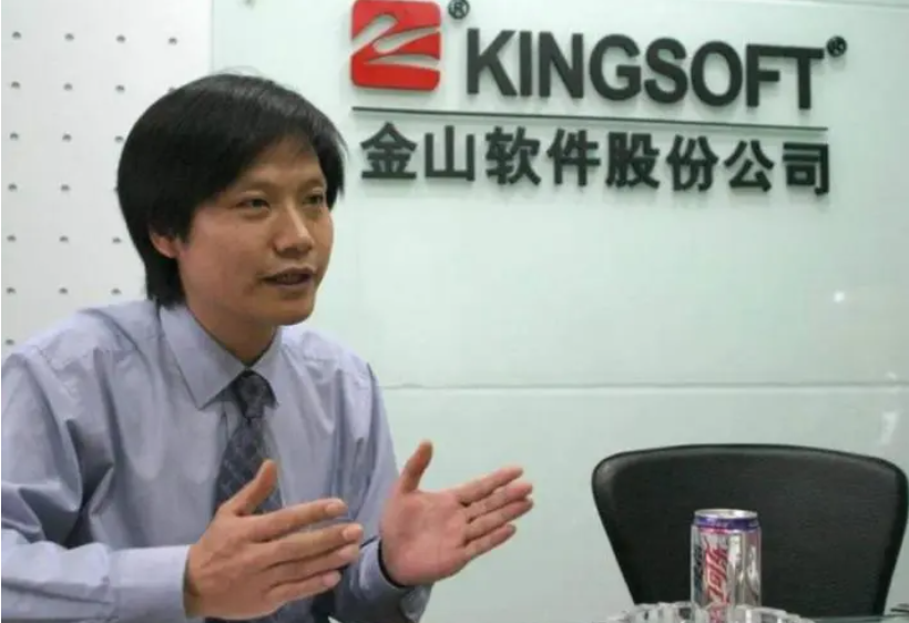 55岁雷军一战到底