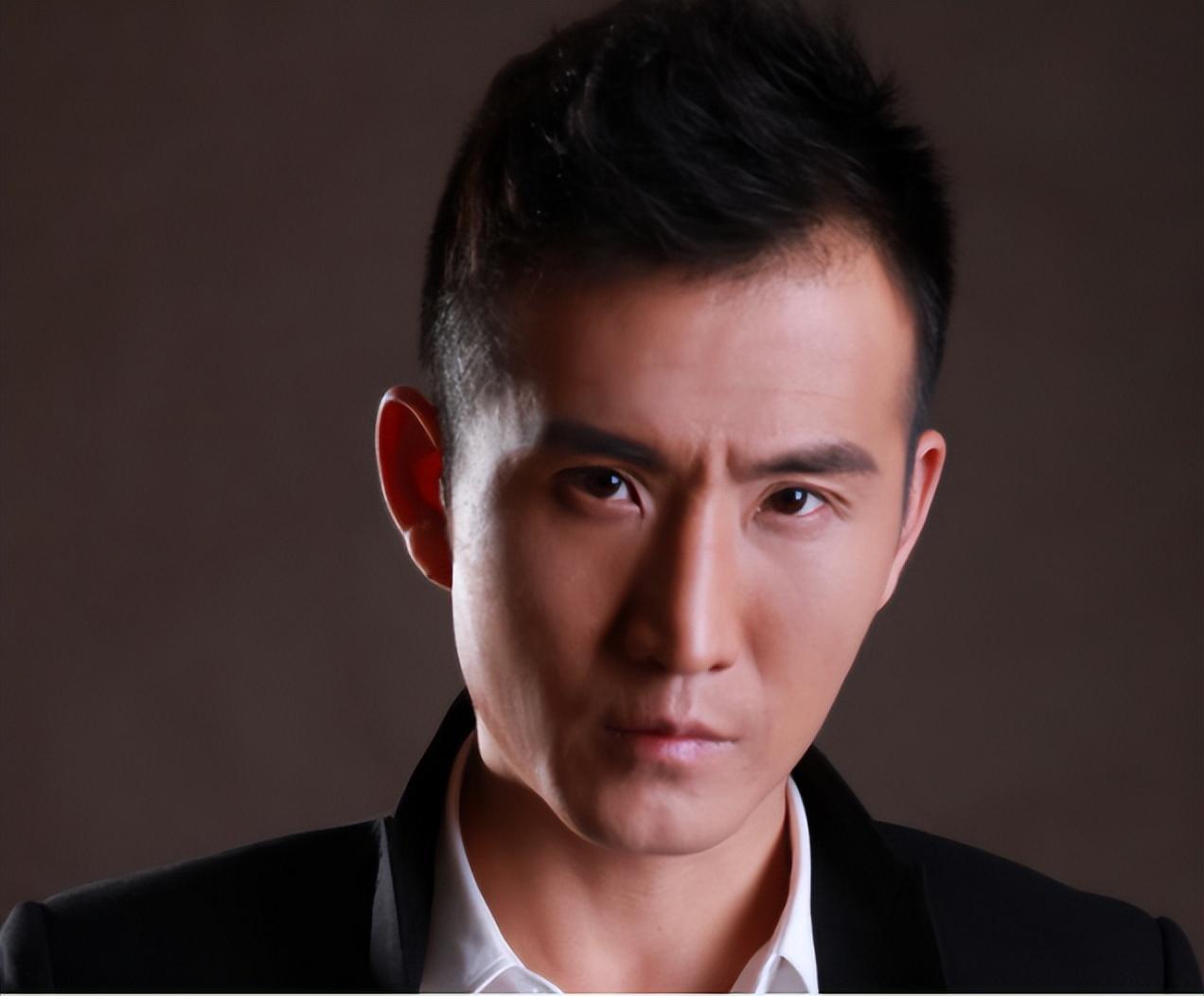 明明是一个妈生的长相却天差地别这8对亲姊妹让人开眼了