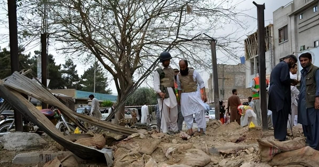 回顾印度博主许多国家包括美国印度都面临恐怖袭击中国除外