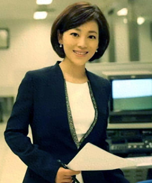 回顾主持人劳春燕风光背后有心酸怀孕仍去上班和丈夫分居17年