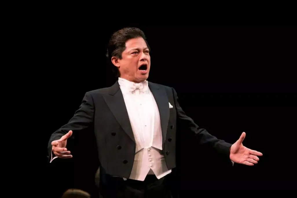 男星爷孙恋离谱程度揭秘84岁二胎vs老婆比儿子还小