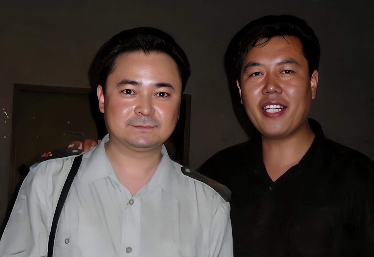 回顾潘冬子祝新运娶普通人张玲亚为妻婚后生一女幸福美满