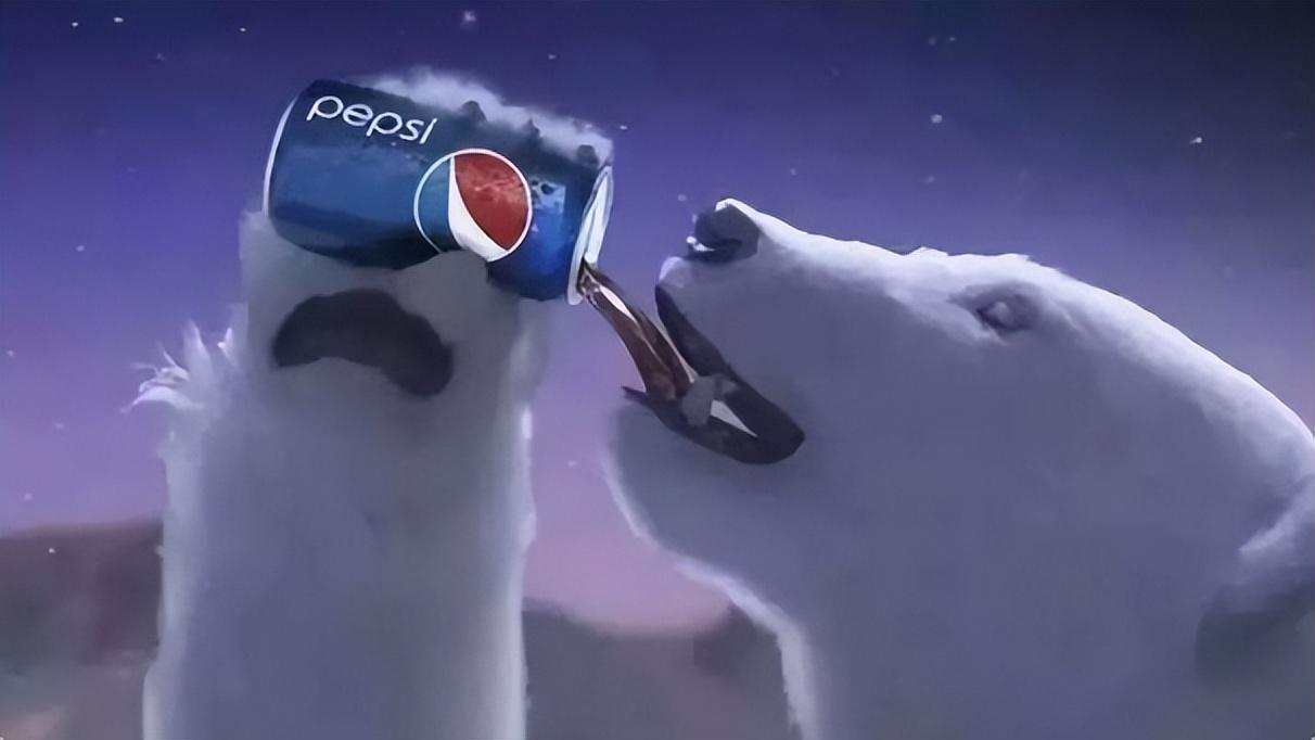可口可乐北极熊喝芬达图片