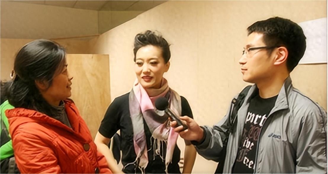 回顾谭晶我这辈子正确的决定就是为科学家丈夫生一对双胞胎