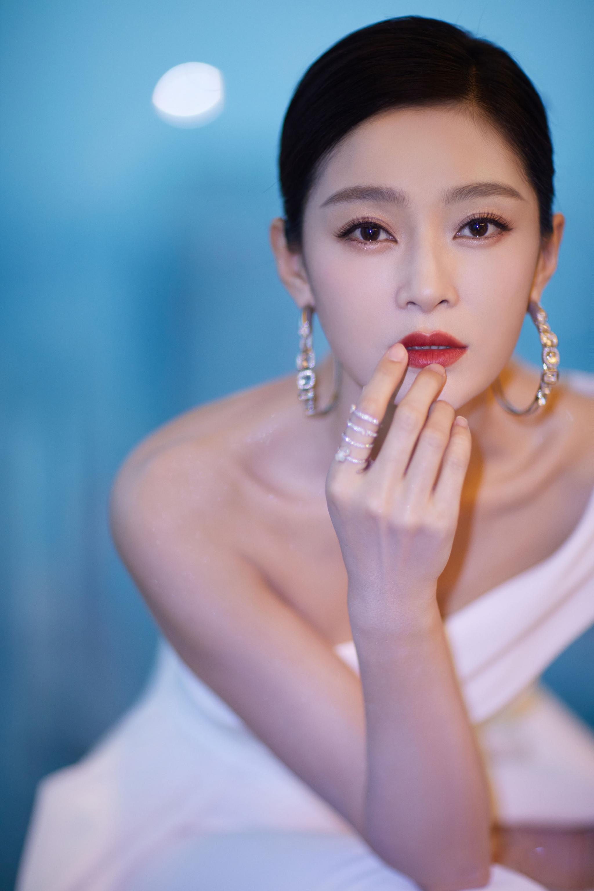 回顾王媛可对王雨一见钟情5年暗恋终成眷属结婚生子收获幸福