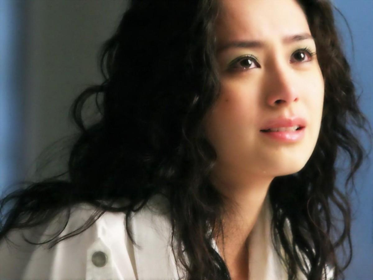 回顾阿娇悲惨的童年让我极度缺爱与前夫离婚后她拉我走出深渊