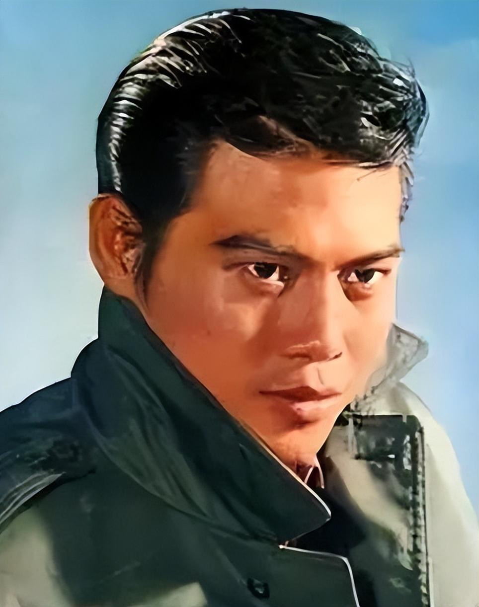 回顾演员乐韵17岁一夜成名28岁悲情离世葬礼父母拒不参加