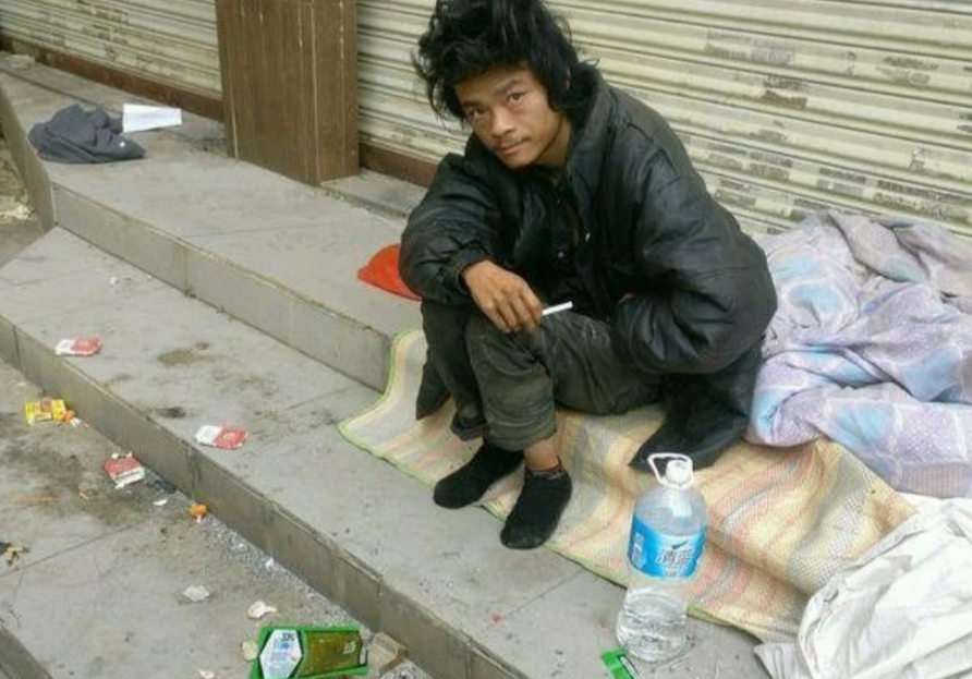 回顾混日结住网吧摆烂到底的三和大神如今去了哪里