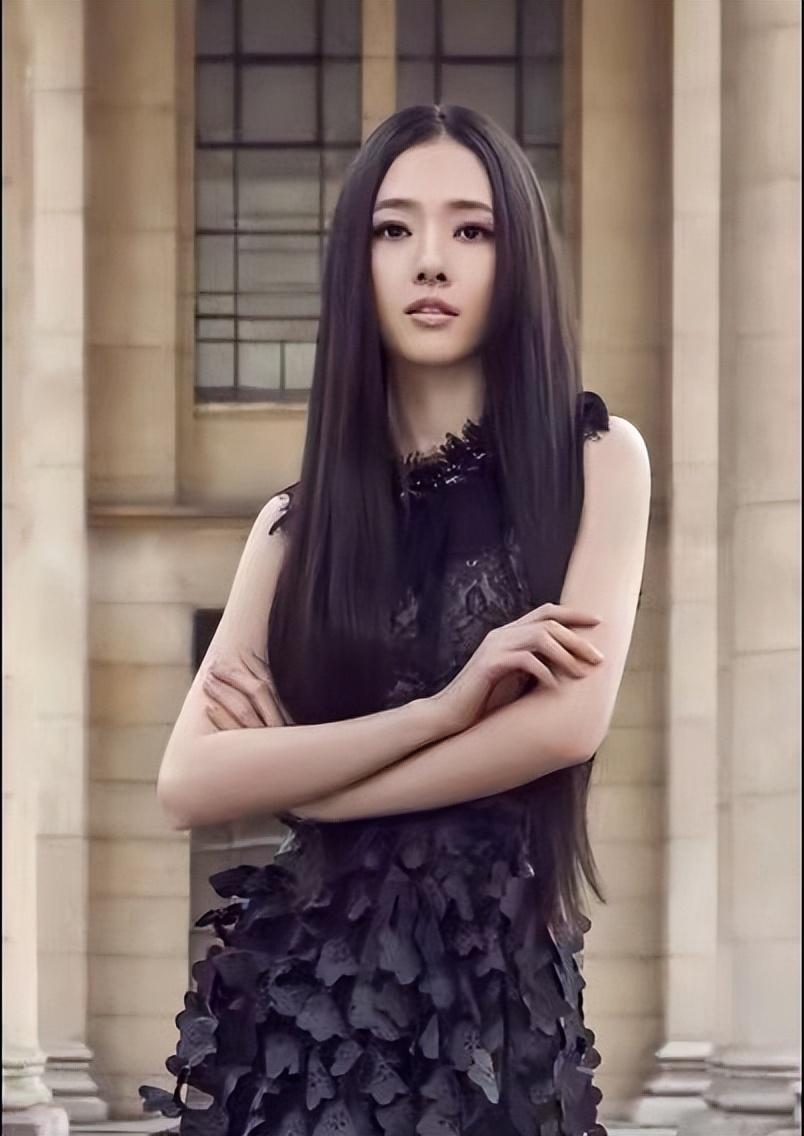 回顾郭碧婷从益达女孩到生育机器或许这是入豪门的代价