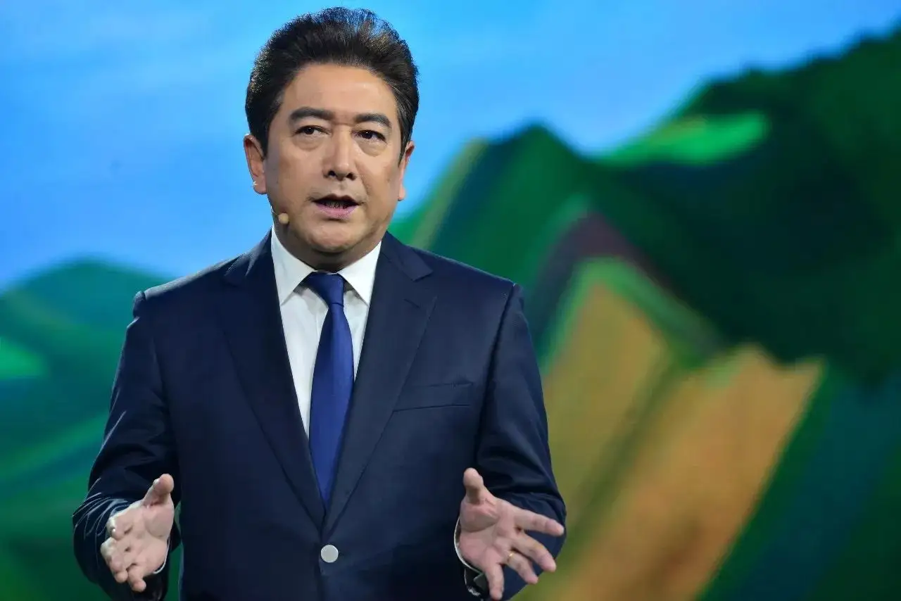 回顾水均益让二婚妻子和女儿水亦诗处成闺蜜我很骄傲但也很愧疚