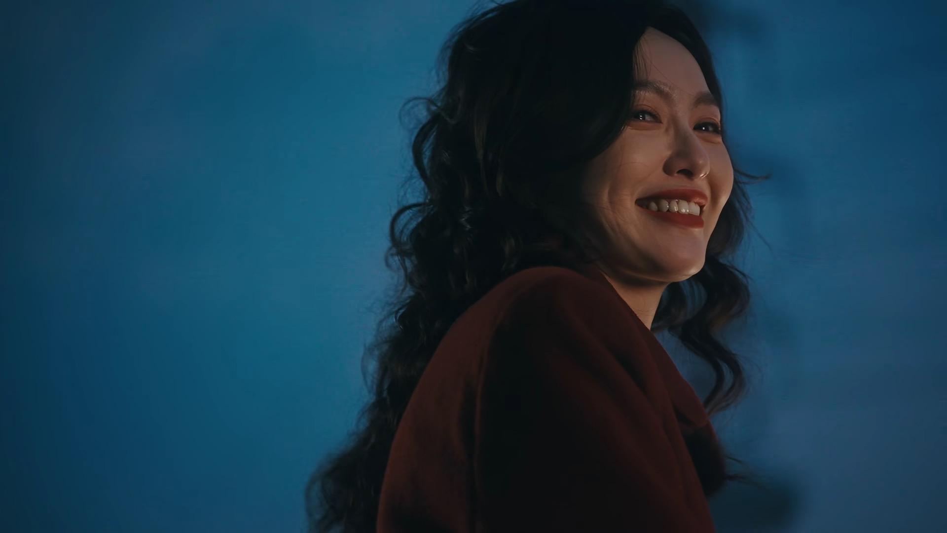 可惜事后他已经拥有了一切,却无法赶上芝芝的步伐,也未能等到约定的十