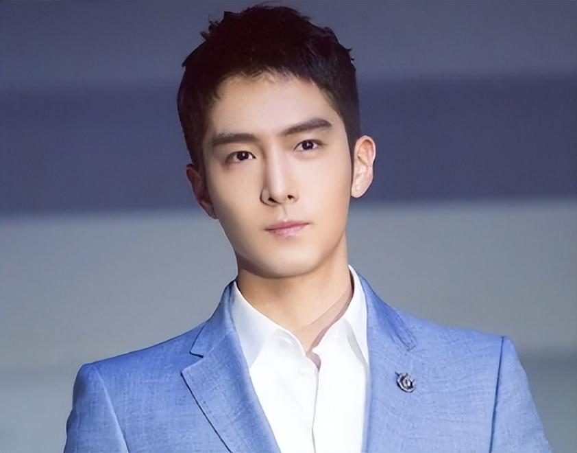 一,"毫无实力"盛一伦