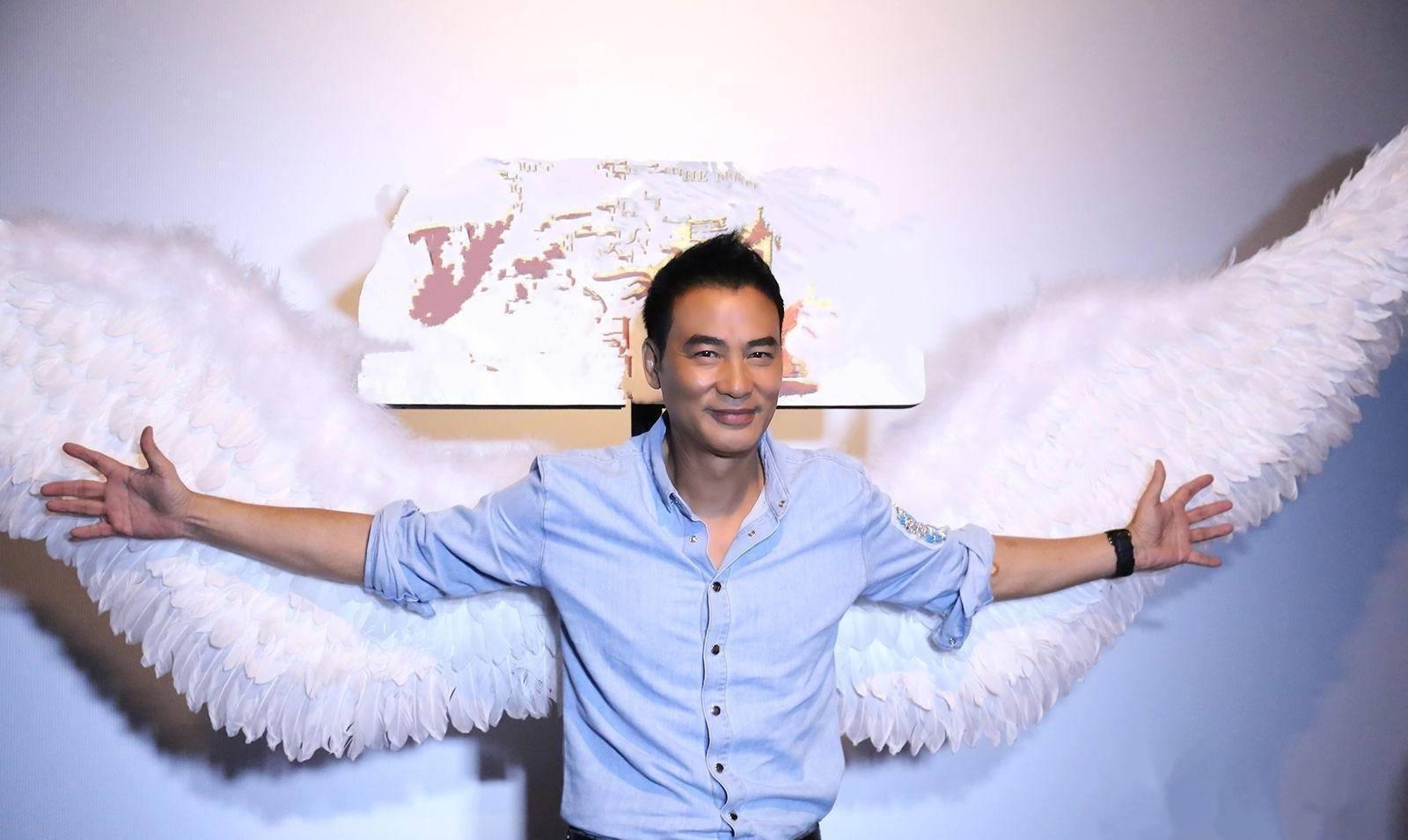 回顾著名演员任达华因爱不要孩子50岁看到女儿时热泪盈眶