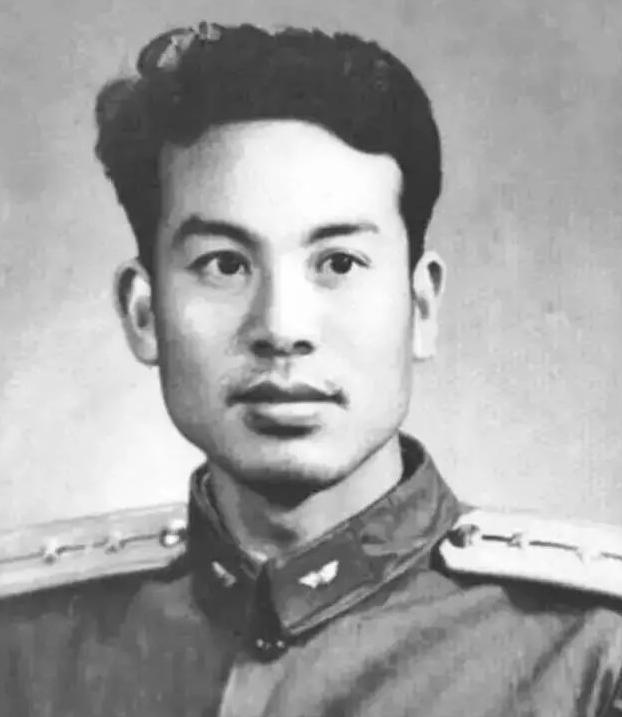 廉宝生不愿叛变举枪自杀却被冤枉牺牲25年后终真相大白