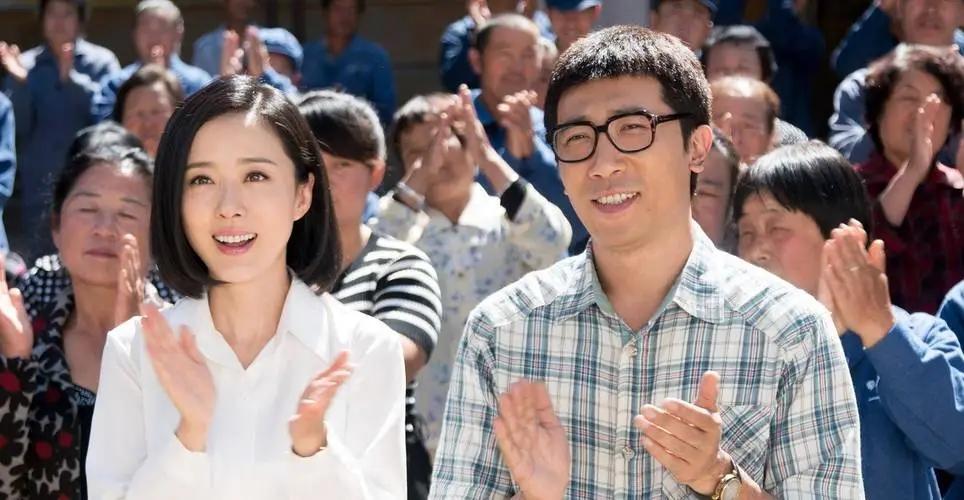 回顾演员颜丹晨我这辈子幸福的事情就是嫁给了小4岁的丈夫