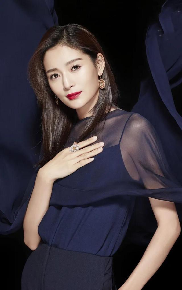 回顾王媛可对王雨一见钟情5年暗恋终成眷属结婚生子收获幸福