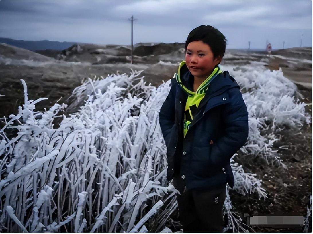 回顾那个走45公里求学的冰花男孩王福满如今怎么样了