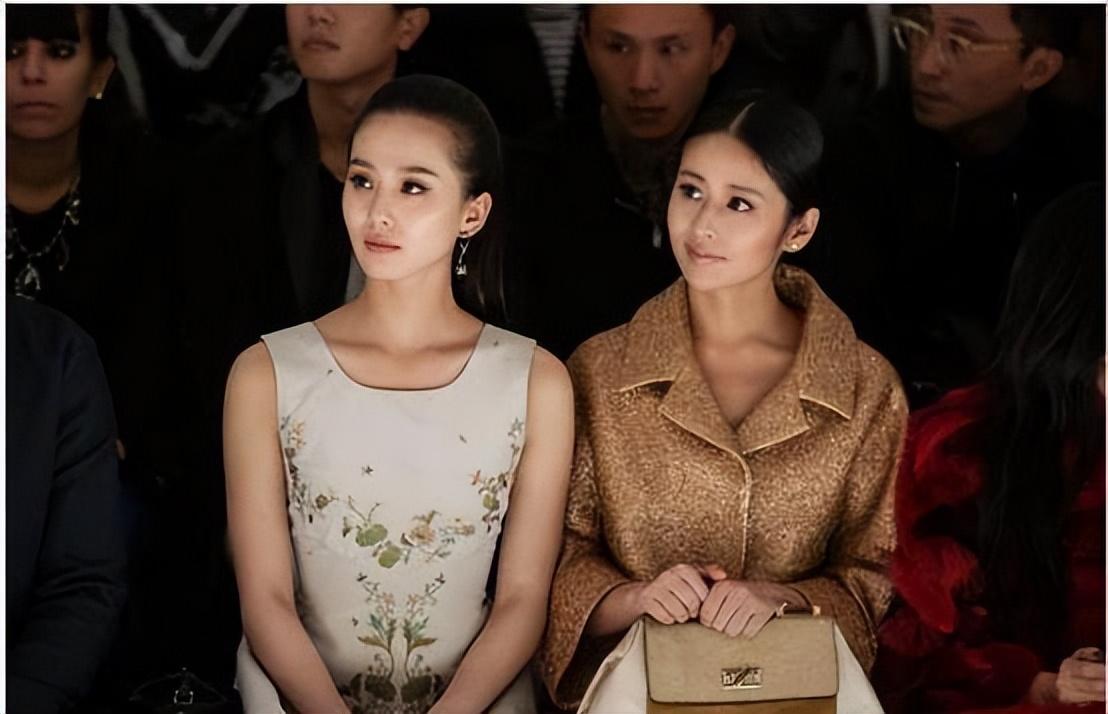 回顾:让黄圣依忌惮了八年,发布会上大喊杨总救我的颖儿她做了啥