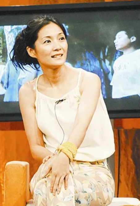 回顾李婷瞒着父母独自抗癌9年逼张子健离婚去世后弟弟却抢遗产