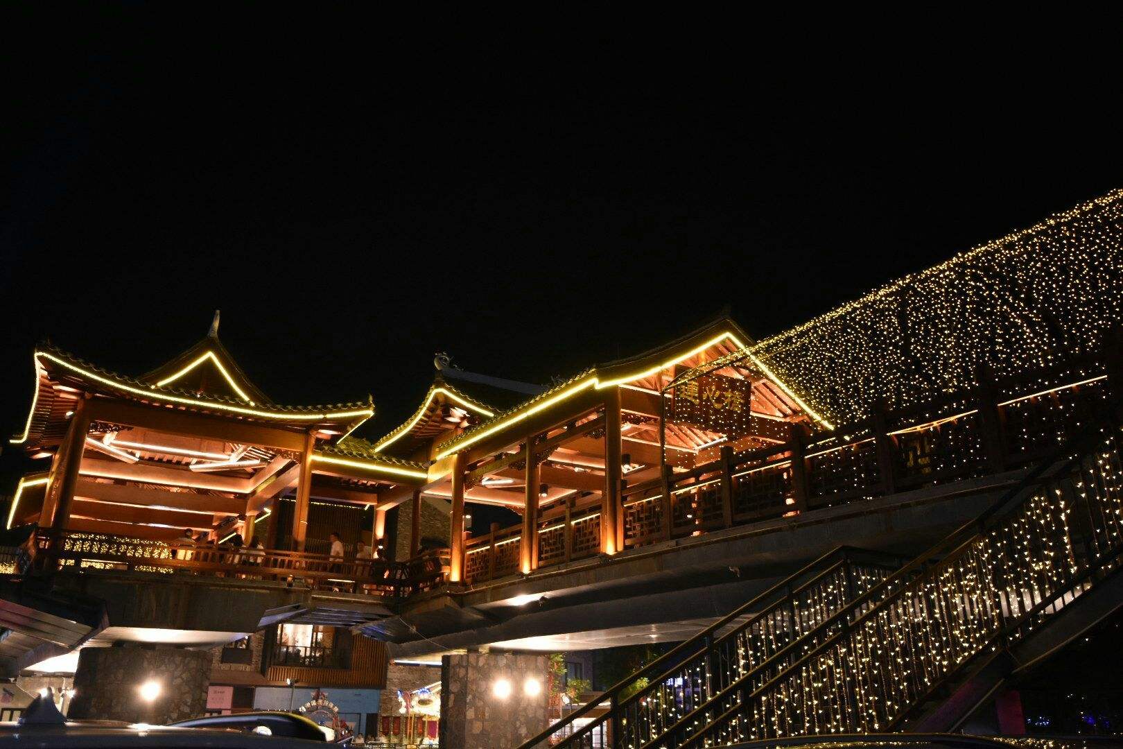 桂林夜景哪里好玩,探索桂林夜色,浪漫漓江与璀璨城市灯光交织