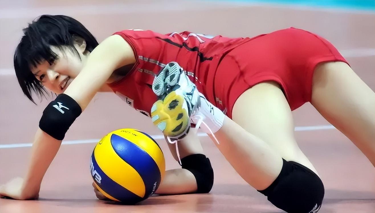 回顾排球女神木村纱织18岁进入国家队颜值与实力并存