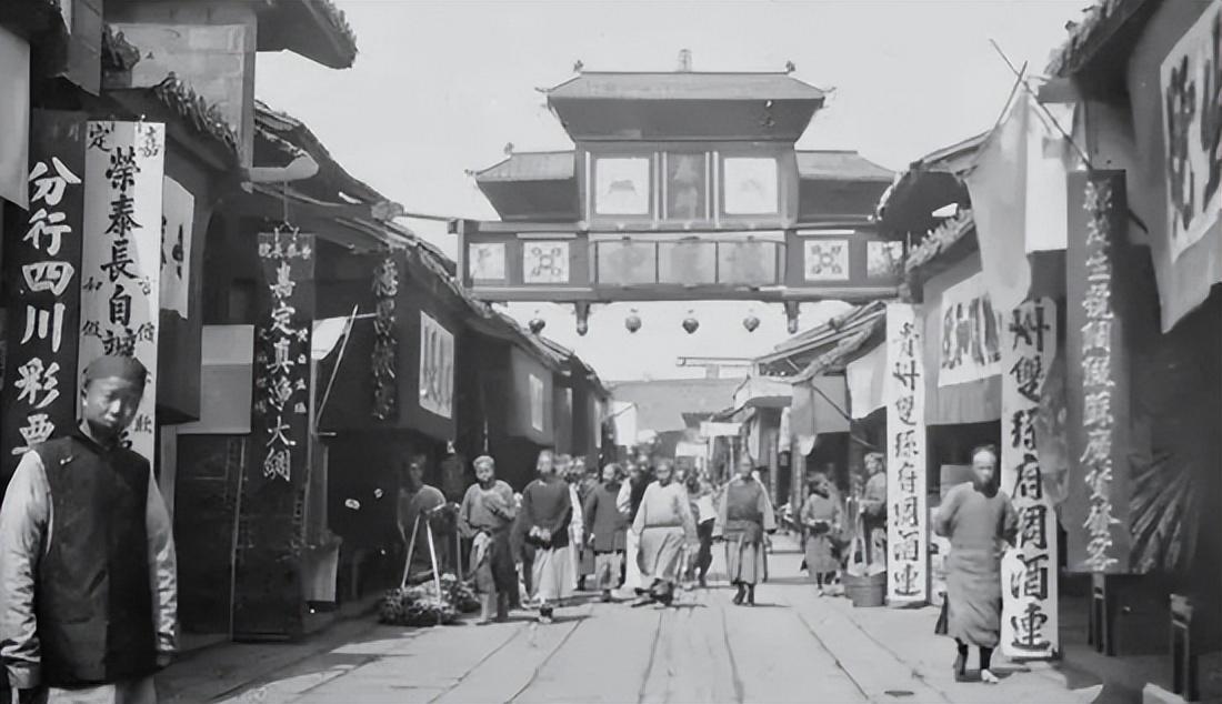 20张清朝老照片日本浪人福建海滩伏法慈禧被偷拍真容照流出