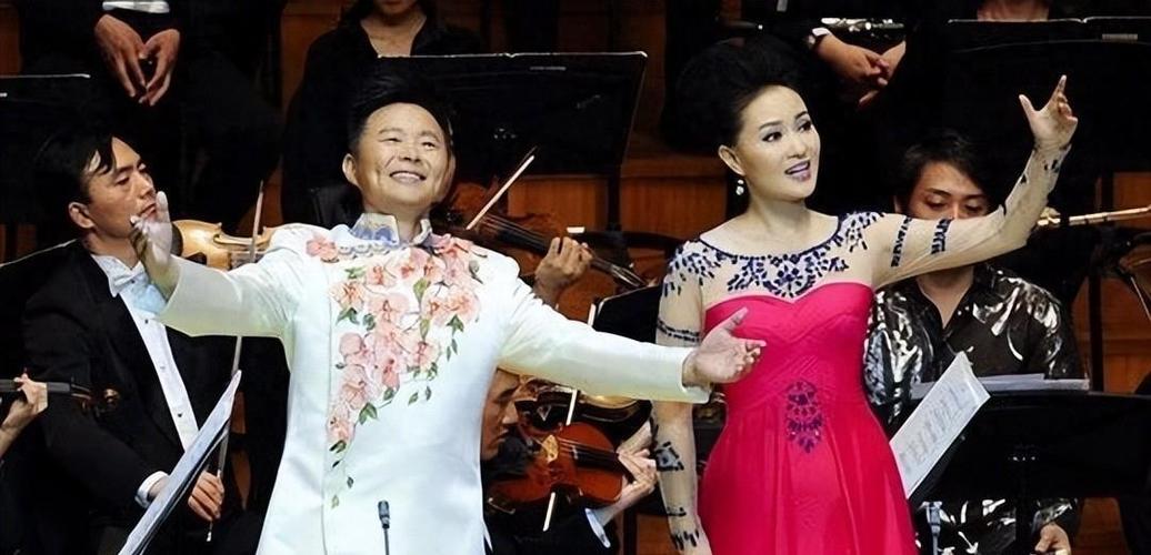 回顾谭晶我这辈子正确的决定就是为科学家丈夫生一对双胞胎
