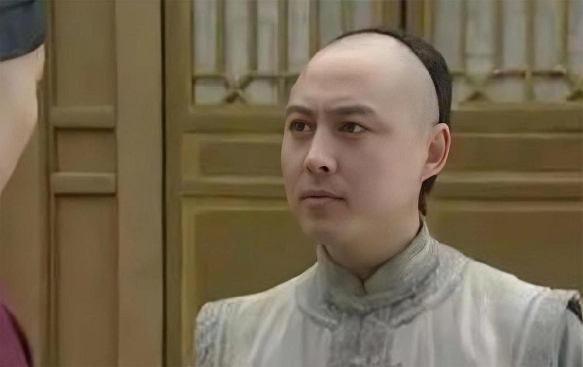 回顾他20岁演红楼第一美男走红后却自觉形象不佳10年不拍戏