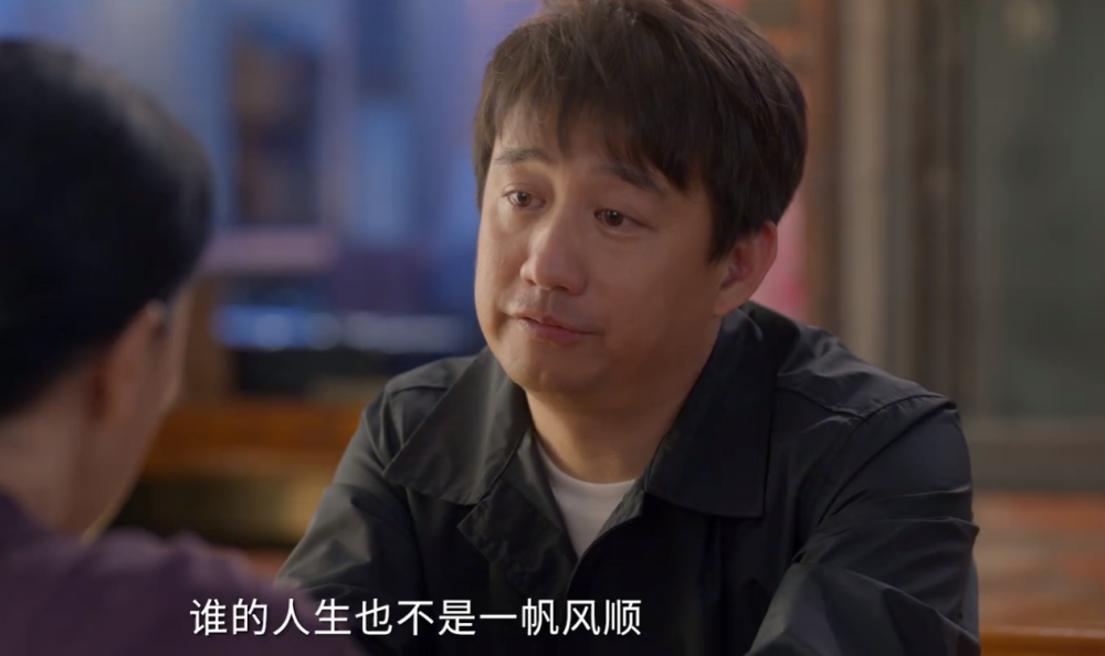 回顾黄磊人到中年想要平稳戏路生三胎原本是想凑齐三朵金花