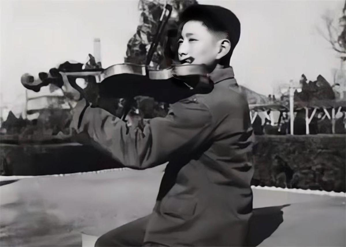 回顾戏骨姚刚年过半百无儿无女52岁婚姻成困扰没成家就老了