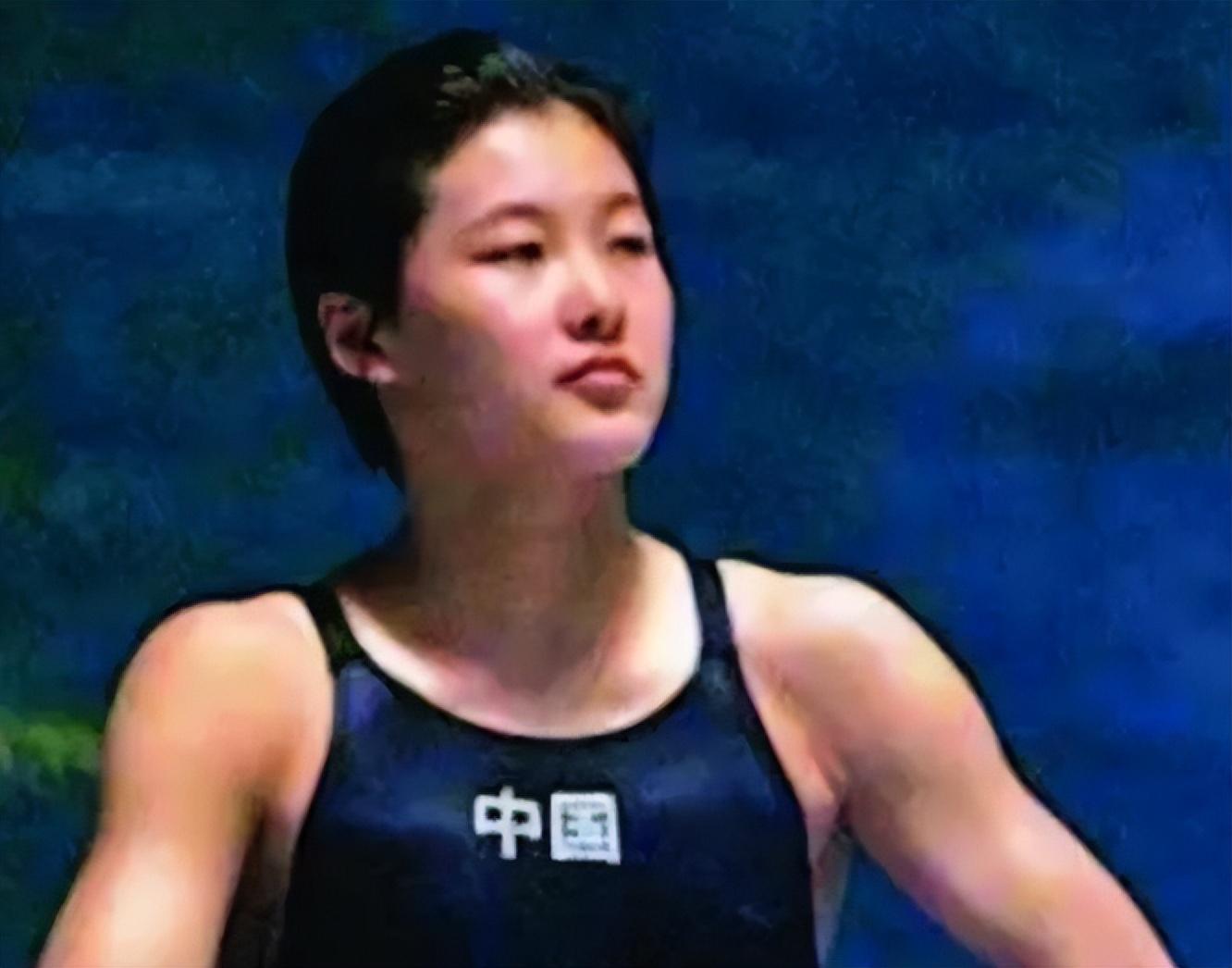 回顾跳水皇后伏明霞13岁打破世界纪录退役嫁50岁富豪五年生三胎