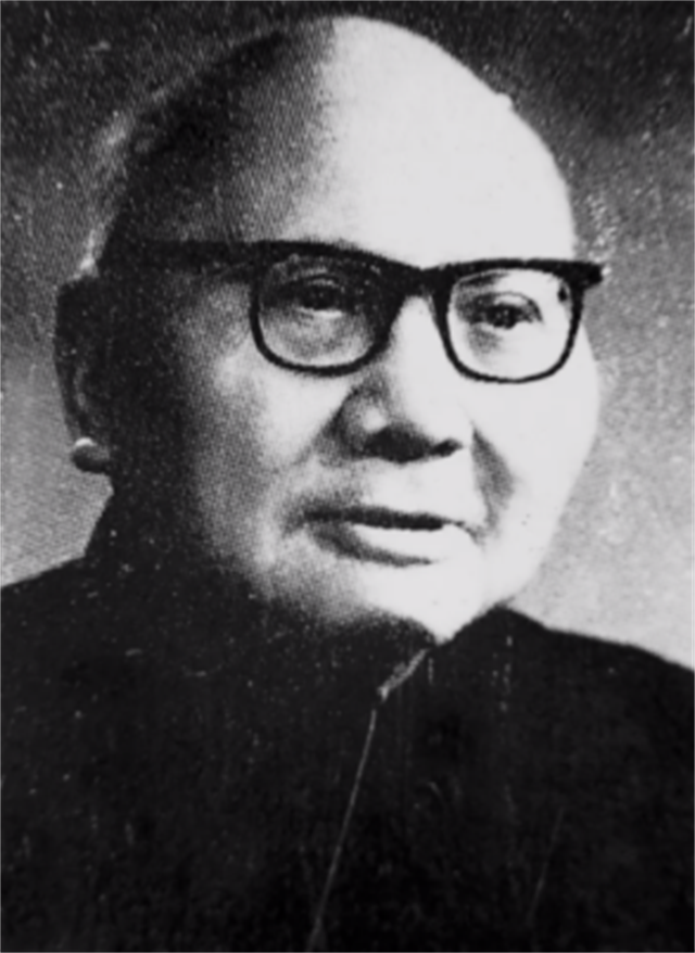 1950年中共女特工在台湾被捕被抓前让我把窗外的旗袍收了