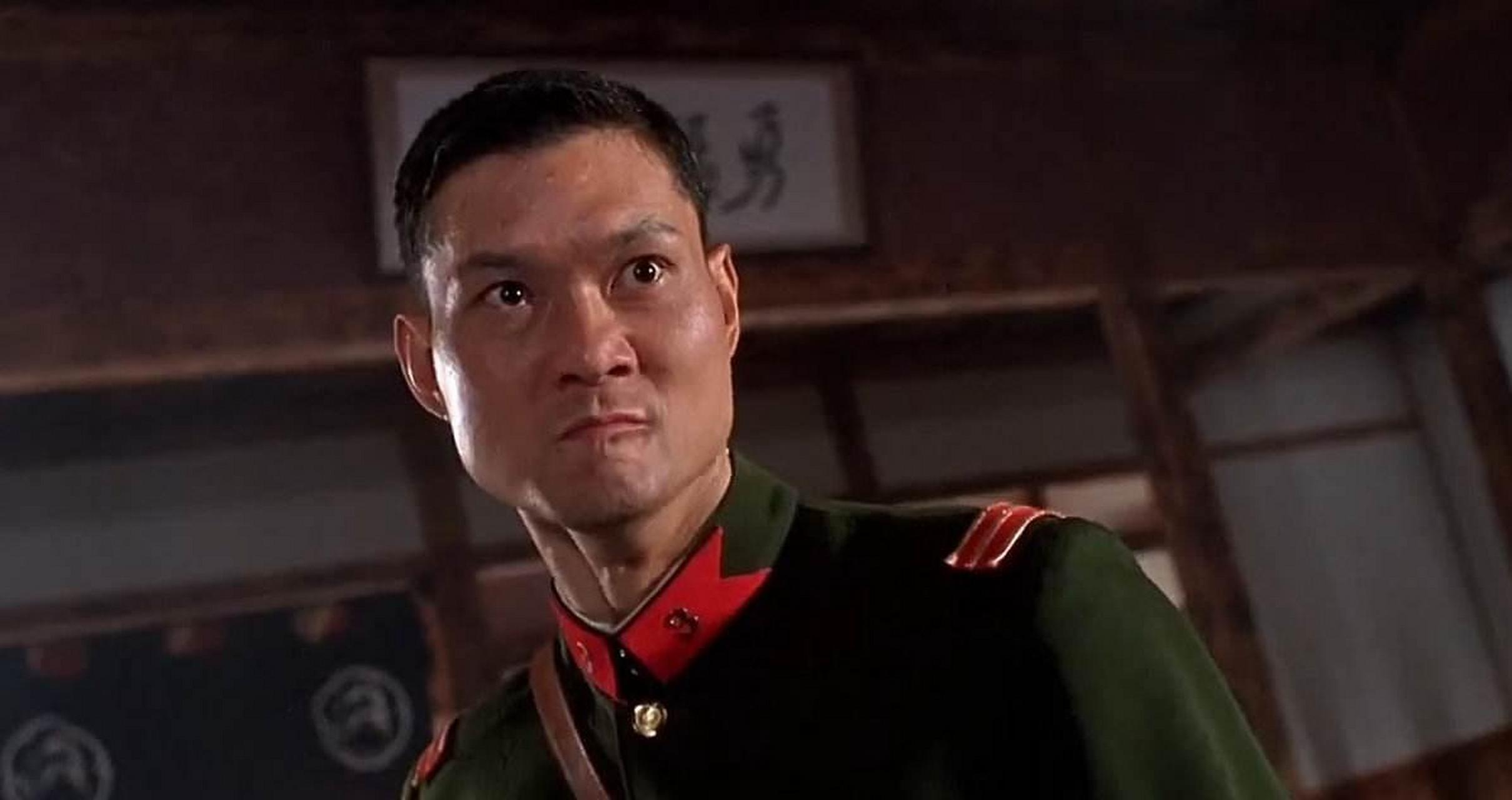 [微风]1994年,《精武英雄》最后一个镜头拍完,周比利却站在原地没有