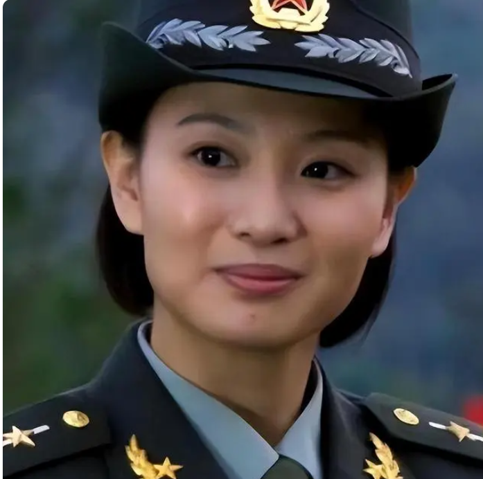 搭档吴京走红,这辈子最正确的决定,就是嫁给同行丈夫作为中国电影界